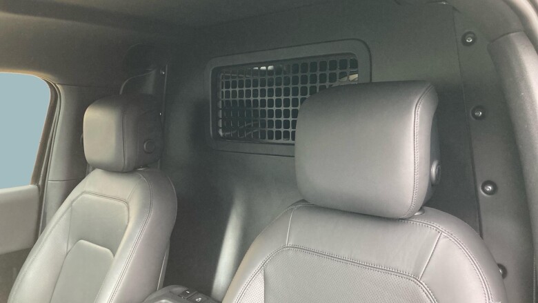 Land Rover Defender 90 Diesel 3.0 D250 Hard Top X-Dynamic HSE Auto [3 Seat]